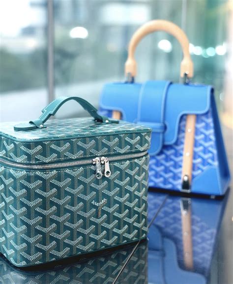 goyard vanity bag|Goyard muse vanity case.